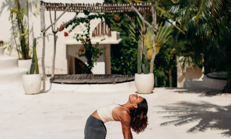 Camel Pose with Yoga Blocks Camel Pose with Yoga Blocks