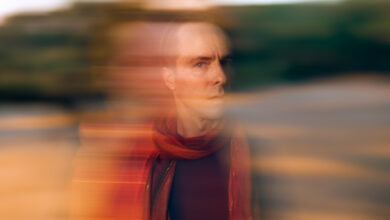 Conrosa Drops “Held in the Unfolding” – A Deep Dive into Ambient Healing – Chill Music Conrosa Drops “Held in the Unfolding” – A Deep Dive into Ambient Healing – Chill Music