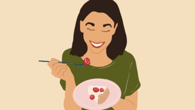 How to Enjoy Food and Feel Good in Your Skin How to Enjoy Food and Feel Good in Your Skin