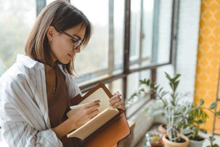 How to Write a Guided Meditation Script – Expert Guide