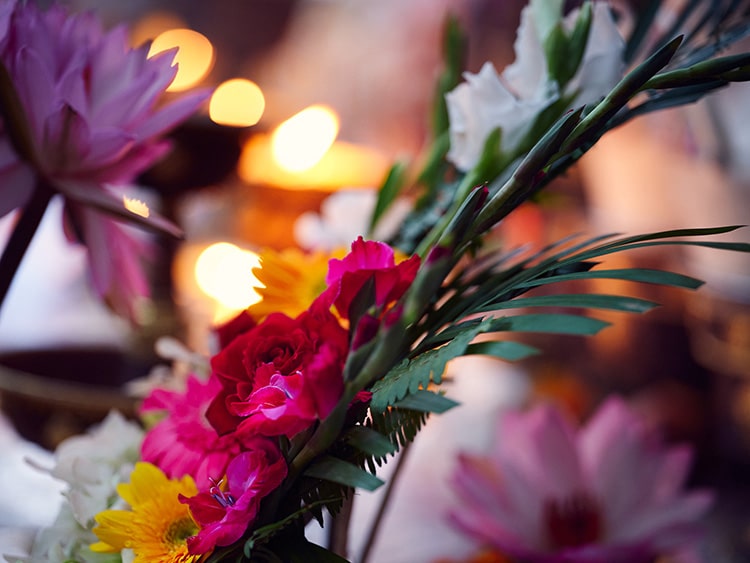 An image of beautiful flowers - a metaphor for purifying karma through the 4 powers
