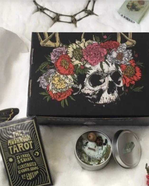 Nine of Earth Tarot + Oracle Box