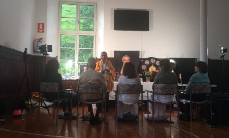 The Self, The Real Self, and The Ego Self : Meditation Techniques The Self, The Real Self, and The Ego Self : Meditation Techniques
