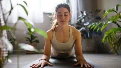 Wrists Bugging You? These 12 Yoga Pose Variations Help You Practice Hands-Free. Wrists Bugging You? These 12 Yoga Pose Variations Help You Practice Hands-Free.