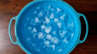 Does Dunking Your Face in Ice Water Actually Help Calm You?