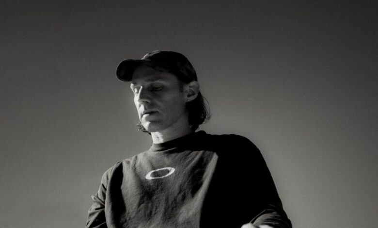 FENRA Talks Guitar Curiosity Breakbeat Intensity from His Childhood & More [Interview] – Chill Music