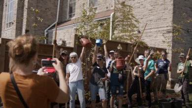 Nature Network Highlight: Growing Living Cities with Green Communities Canada Nature Network Highlight: Growing Living Cities with Green Communities Canada