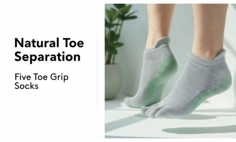 Non-Slip Performance & Toe Separation Non-Slip Performance & Toe Separation