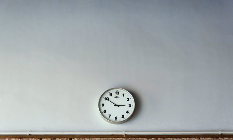 Distractions, Distractions Everywhere! – About Meditation